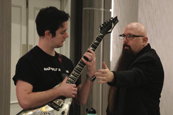 Warren Wilson Internet Guitar Lessons Student Of Tom Hess